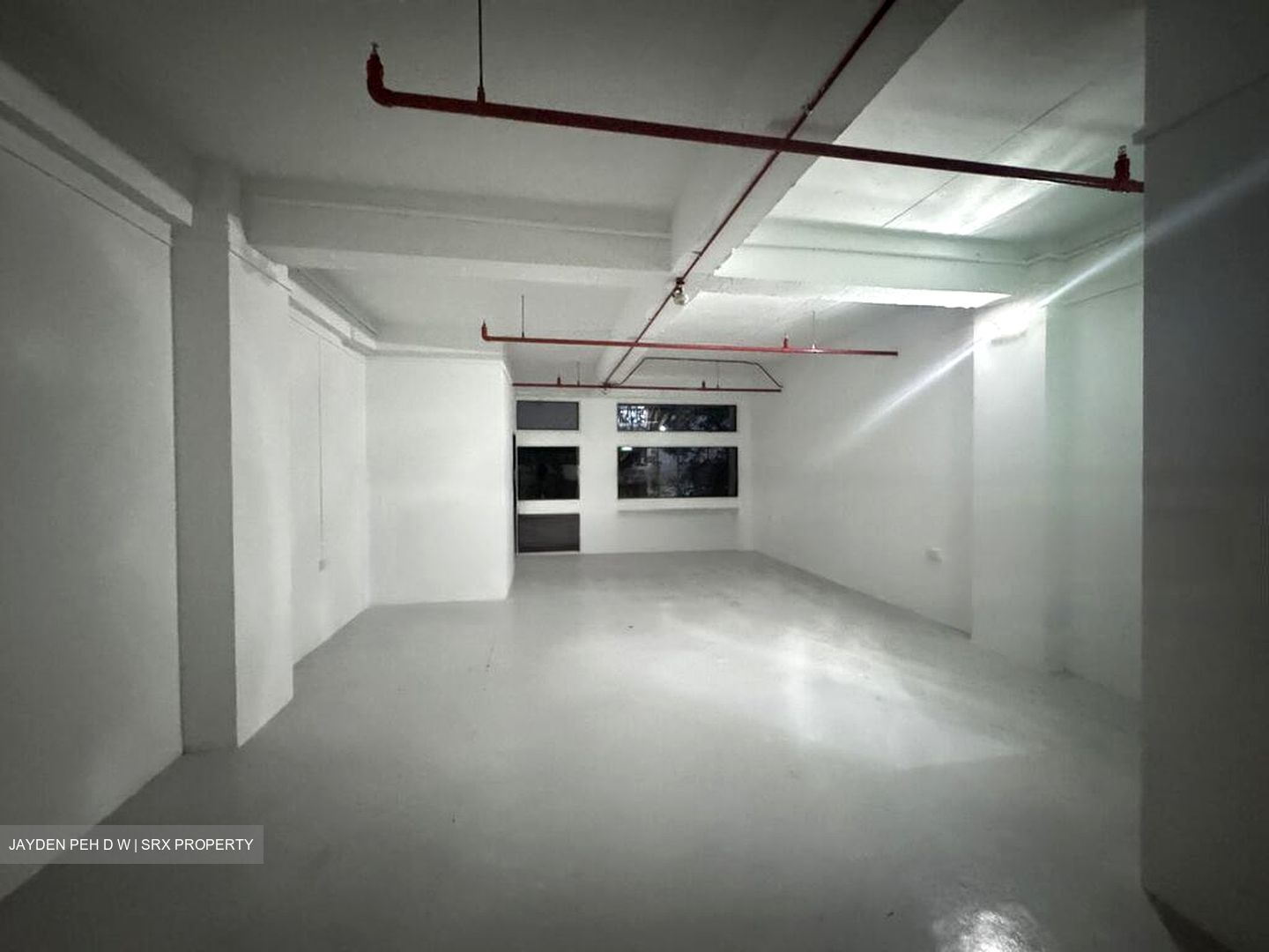 Kitchener Complex (D8), Office #577719581